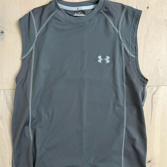 Under Armour Gray Tank - Picture 1 of 3